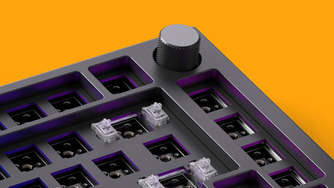 GMMK PRO has customizable controls, included rotary knob controls for volume